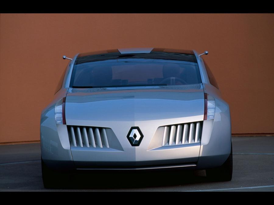  Renault Talisman concept 2001 года  (фото 11 из 12)
